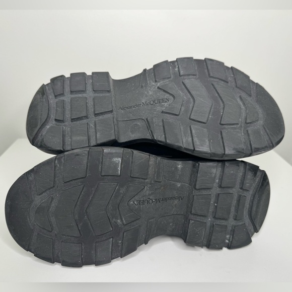 Alexander McQueen Black Tread Slick Boots - Size 38 - Picture 7 of 11